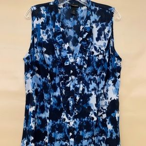 Lane Bryant Womens Sz 18 multi-blue/white sleeveless button blouse
